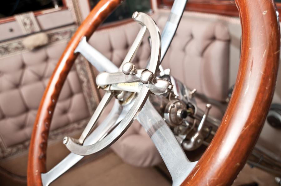  Cadillac Model 30 4-Passenger Coupe 1913 года  (фото 6 из 13)